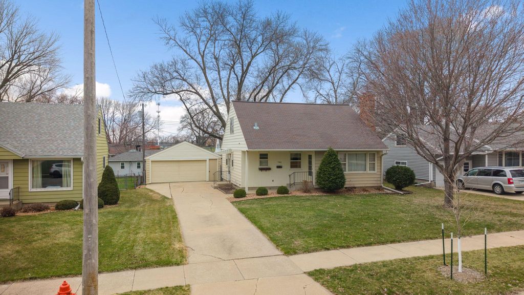 Photo of 1103 12th Avenue NW, Rochester, MN 55901 (MLS # 7047582)