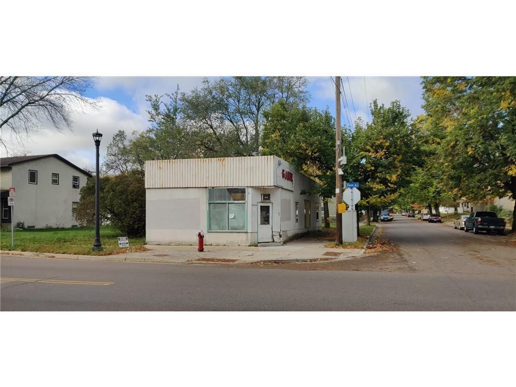 Photo of 2759 Penn Avenue N, Minneapolis, MN 55411 (MLS # 7006652)