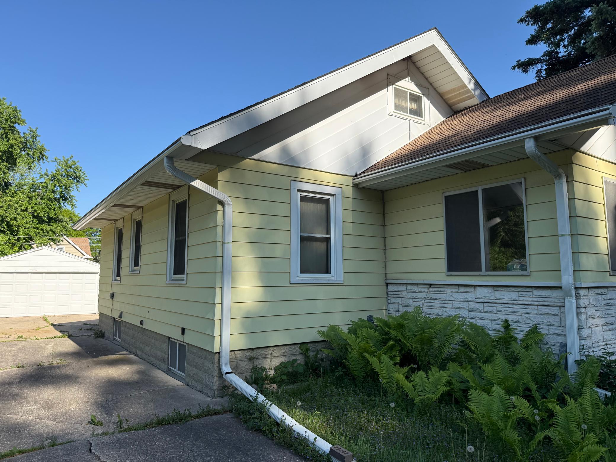 346 Vance Street