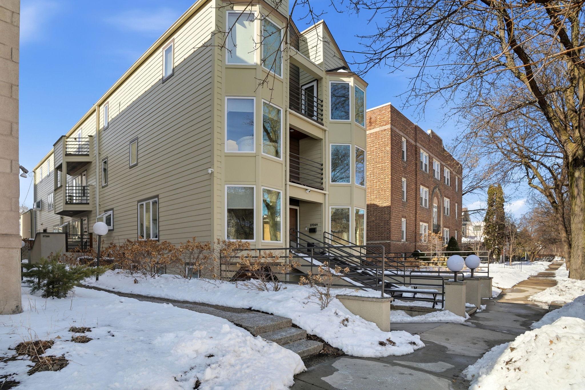 2726 Humboldt Avenue S B