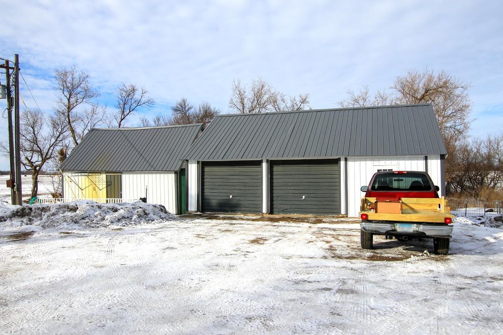 Photo of 20761 Yacht Avenue, Hutchinson, MN 55350 (MLS # 7014914)