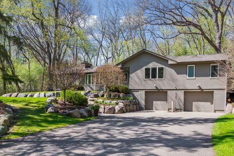 11608 Live Oak Drive Minnetonka MN 55305