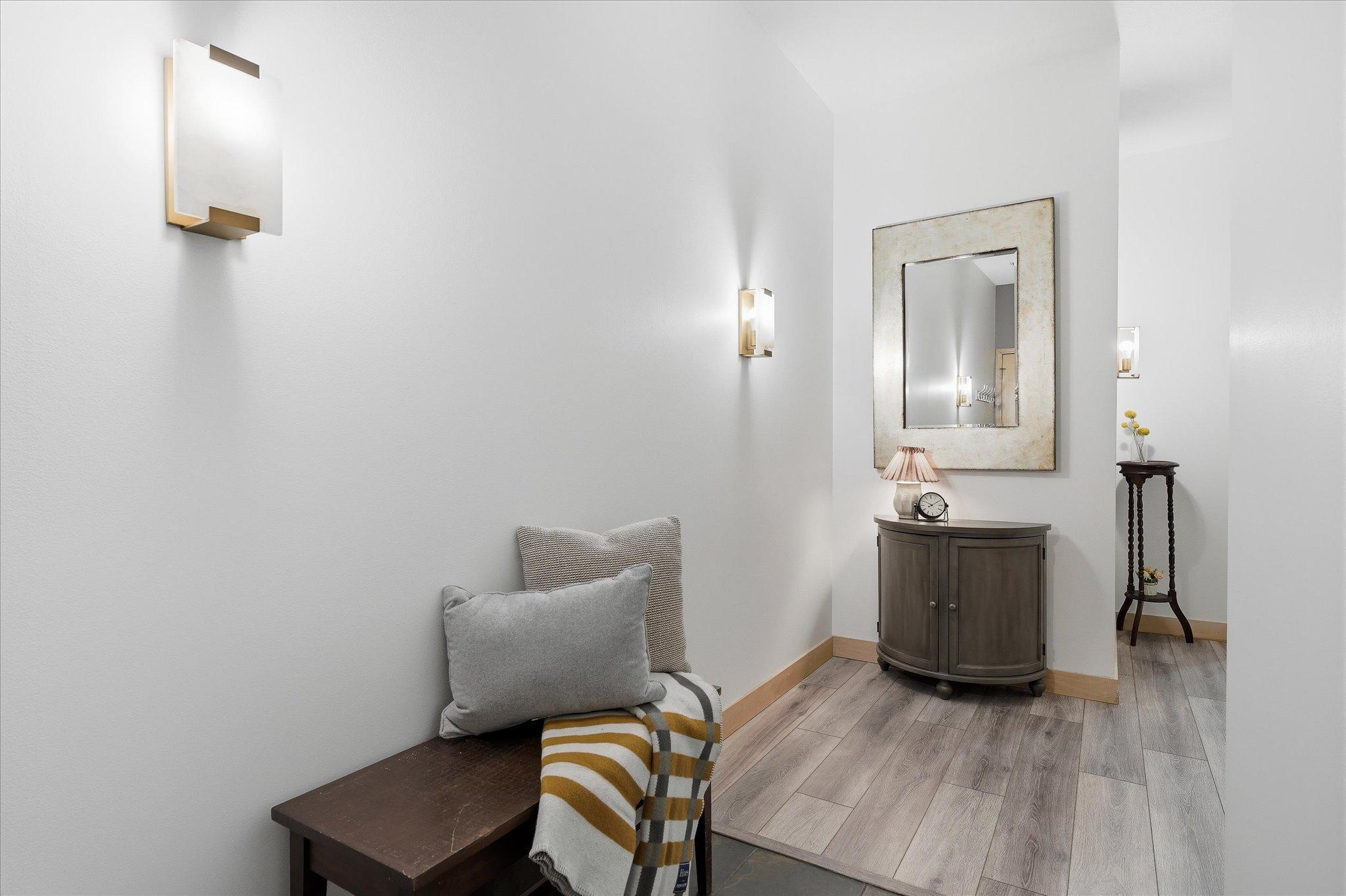 270 4th Street E 101