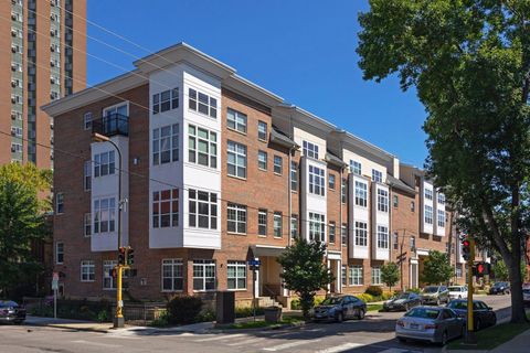 308 E 18th Street 202 Minneapolis MN 55404