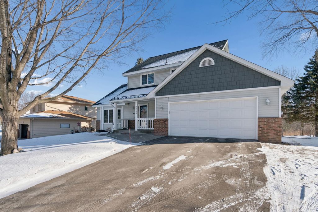 Photo of 15335 67th Avenue N, Maple Grove, MN 55311 (MLS # 7014744)
