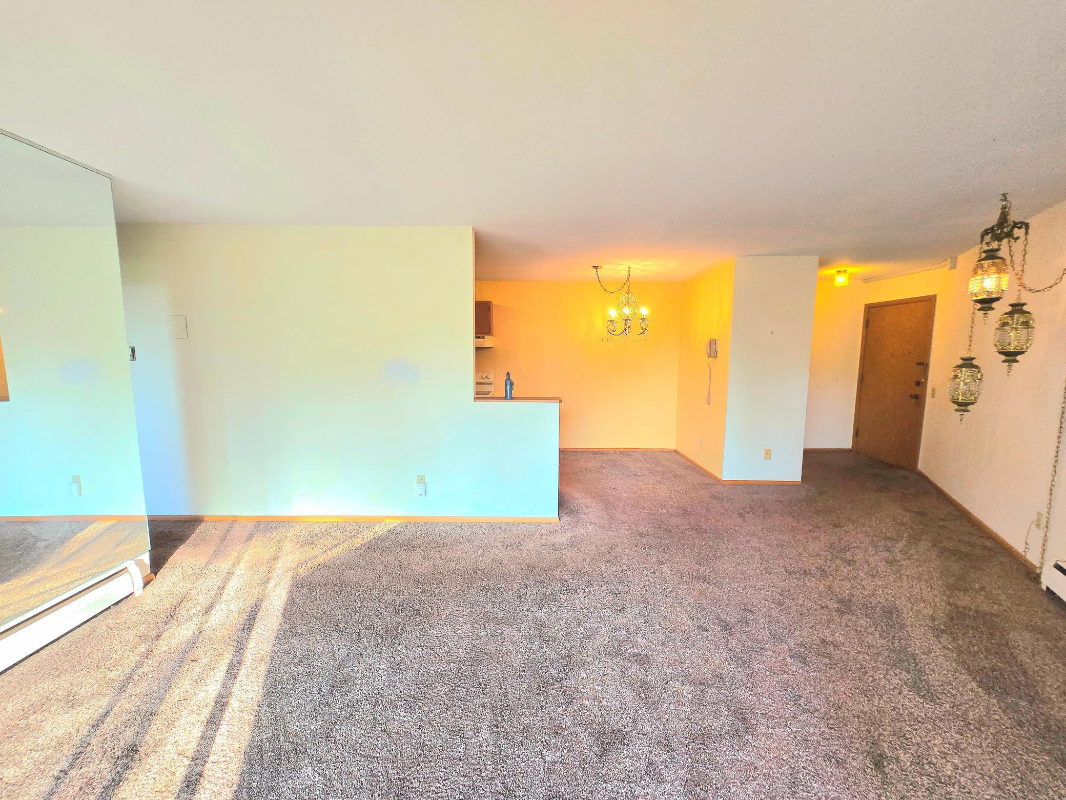 9147 Highway 55 301