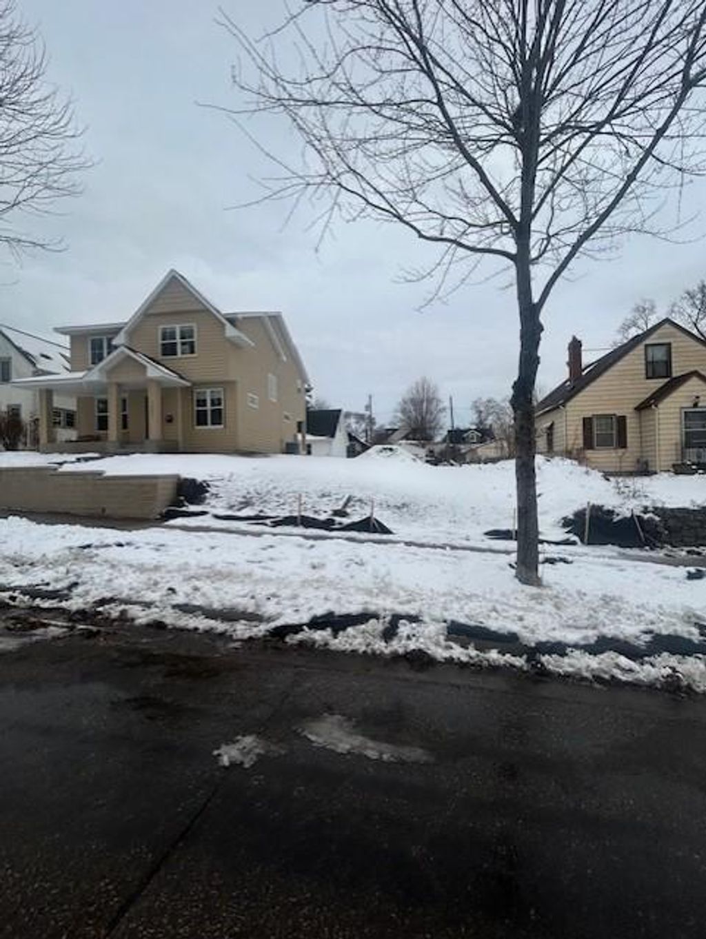 Photo of 1237 Stanford Avenue, Saint Paul, MN 55105 (MLS # 7028622)