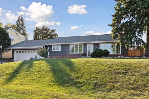 633 Saratoga Street S Saint Paul MN 55116