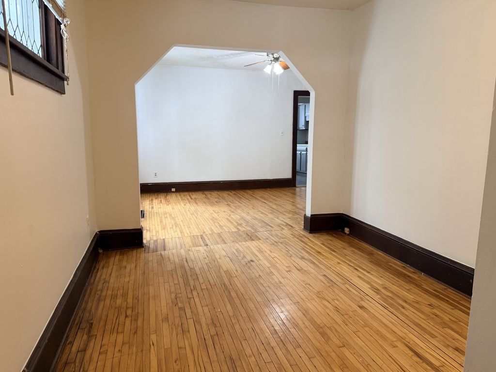 Photo of 1030 Reaney Avenue, Saint Paul, MN 55106 (MLS # 7041546)