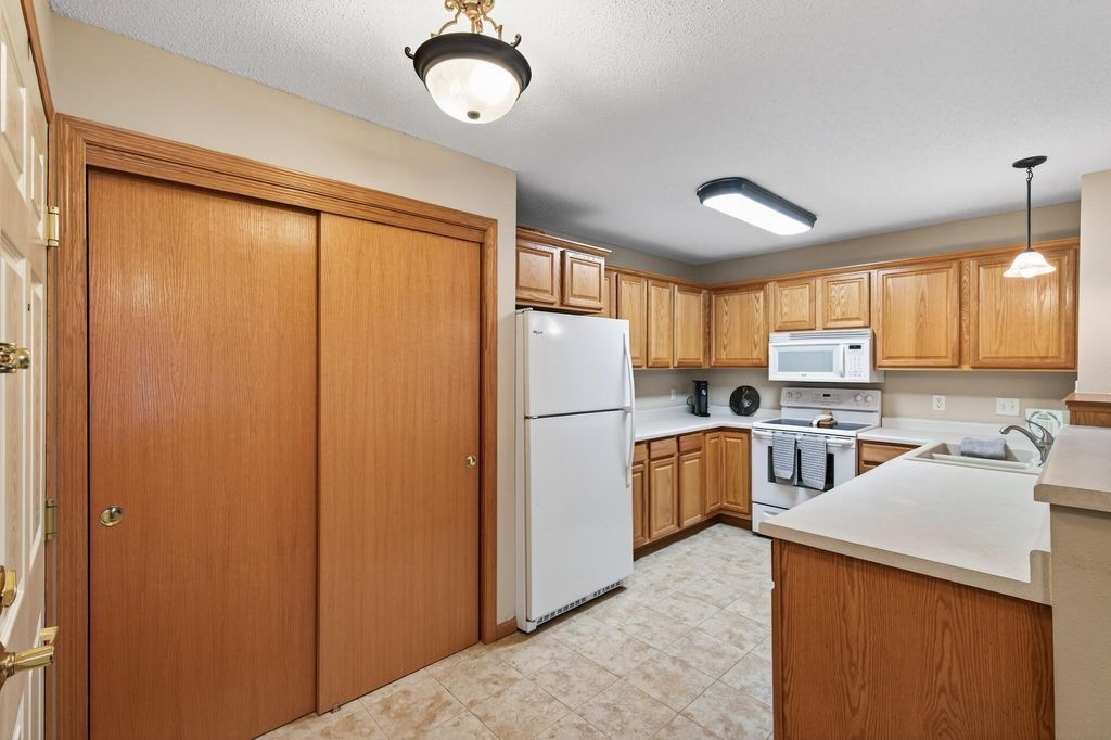 Photo of 15570 Linnet Street NW #2-110, Andover, MN 55304 (MLS # 7023346)