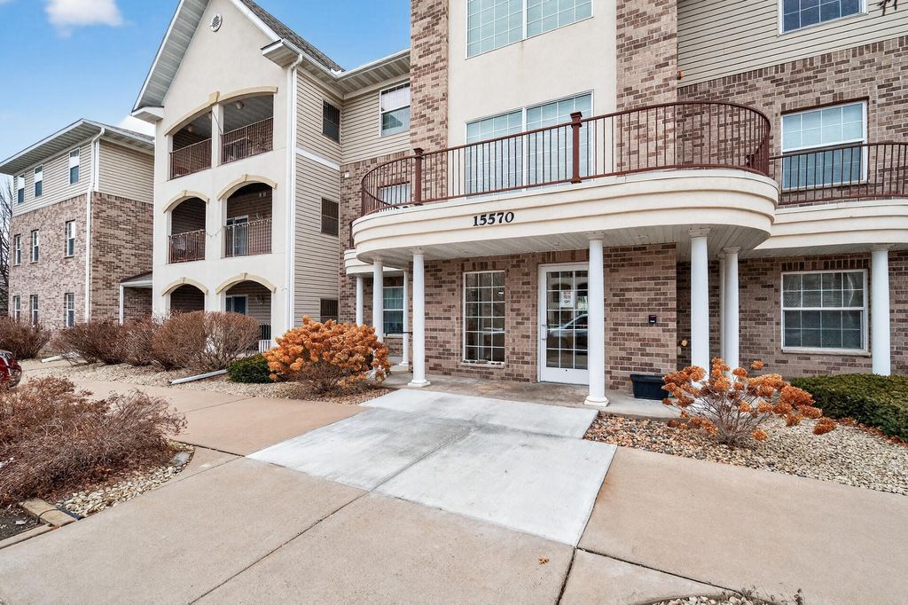 Photo of 15570 Linnet Street NW #2-110, Andover, MN 55304 (MLS # 7023346)