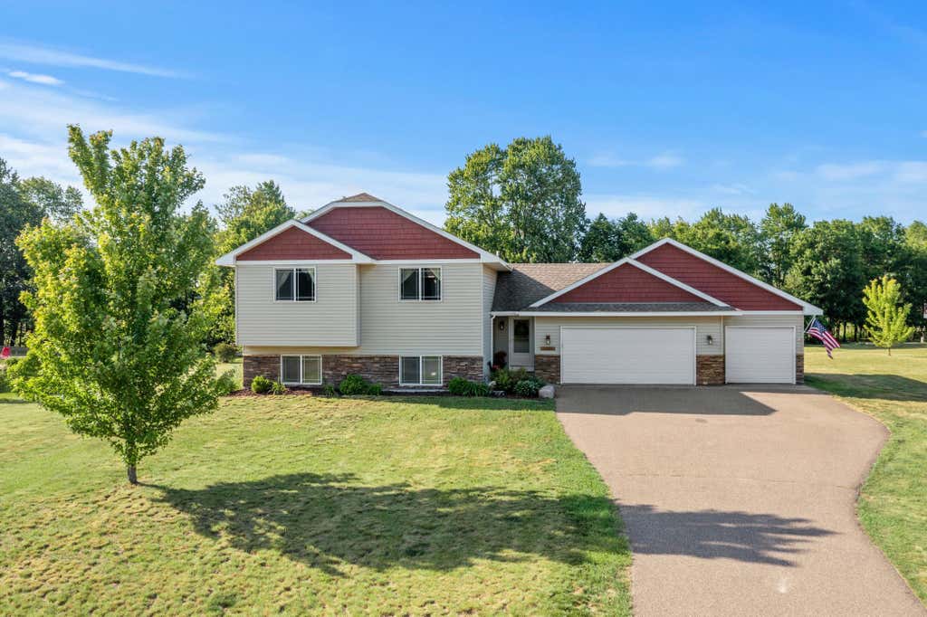 Photo of 9469 242nd Lane NE, Stacy, MN 55079 (MLS # 7122465)