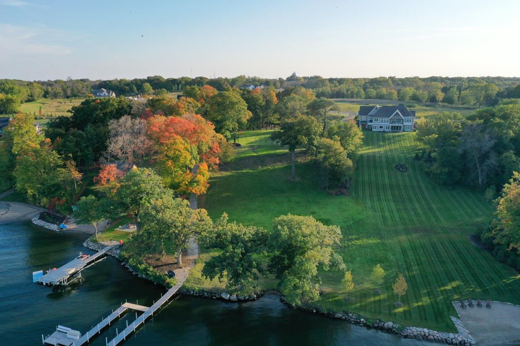 Photo of 4894 Bridgevine Way, Independence, MN 55359 (MLS # 7008726)