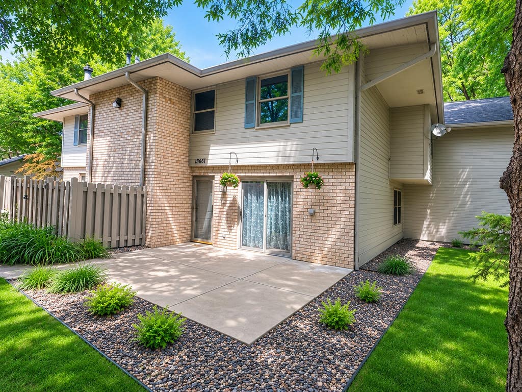 Photo of 18661 Clear View Court, Minnetonka, MN 55345 (MLS # 7099866)