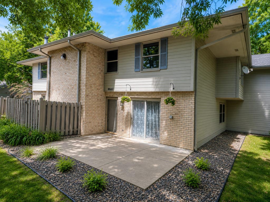 Photo of 18661 Clear View Court, Minnetonka, MN 55345 (MLS # 7099866)