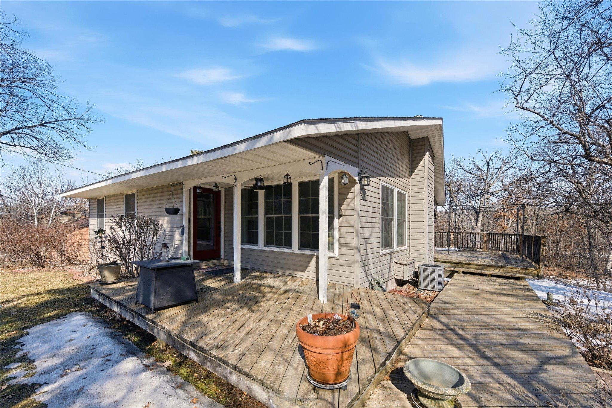 1850 Briarwood Avenue