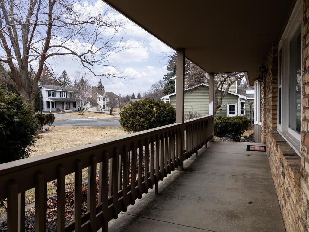 Photo of 11818 Dunhill Road, Eden Prairie, MN 55344 (MLS # 7033738)