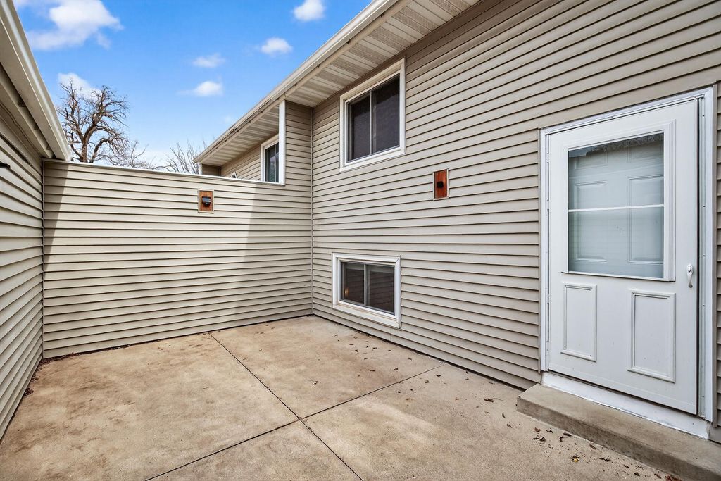 Photo of 7023 146th Street Court, Apple Valley, MN 55124 (MLS # 7076650)