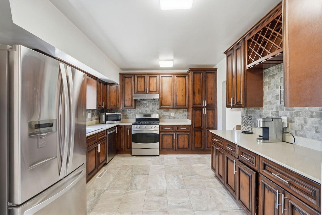 Photo of 10501 Fillmore Street NE, Blaine, MN 55434 (MLS # 7077059)
