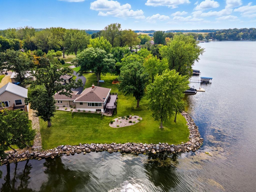 Photo of 624 Tetonka View Drive, Waterville, MN 56096 (MLS # 7044196)
