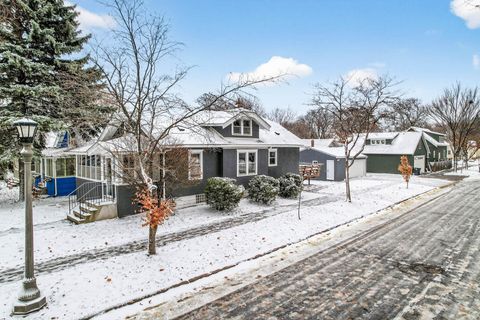 1458 Juliet Avenue Saint Paul MN 55105