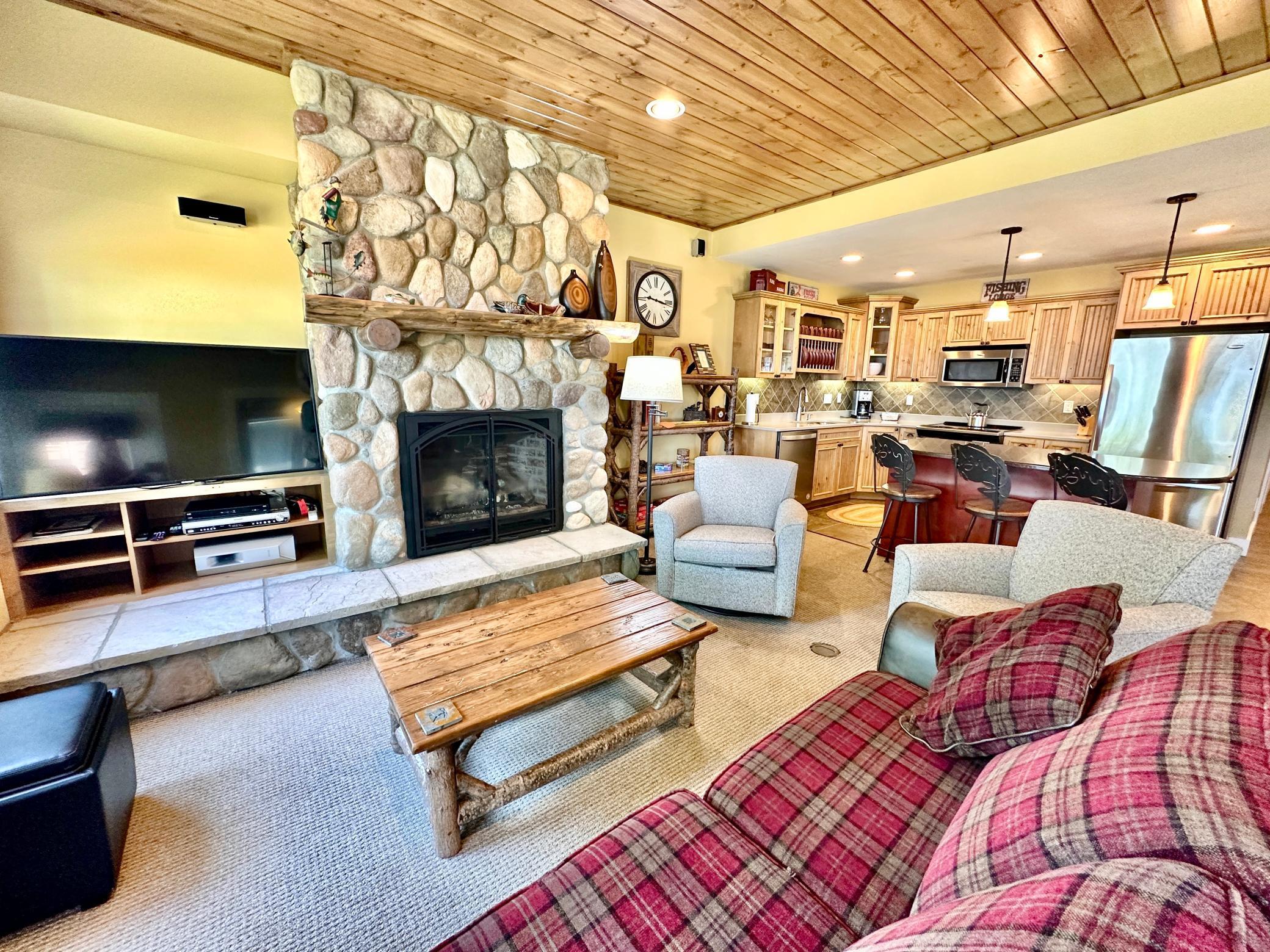 6946 Beach View Lane NW 210-3