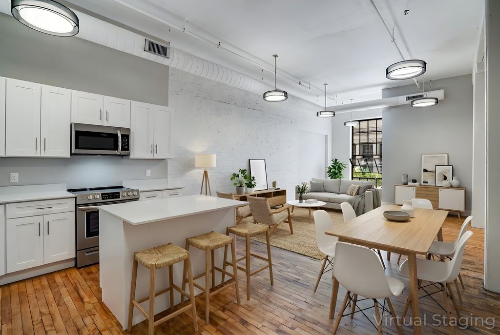 Photo of 340 N Sibley St #218, Saint Paul, MN 55101 (MLS # 7007184)