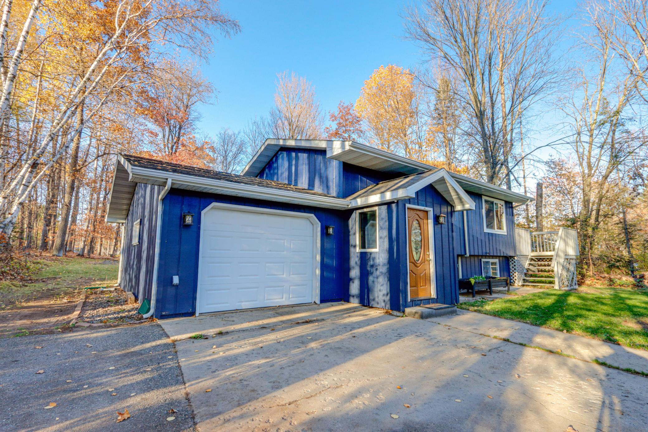 33438 Chippewa Dr