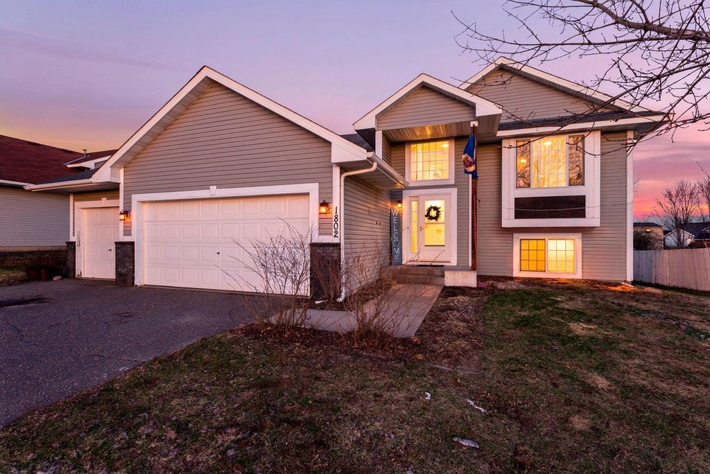 Photo of 1802 Independence Street S, Cambridge, MN 55008 (MLS # 7051824)