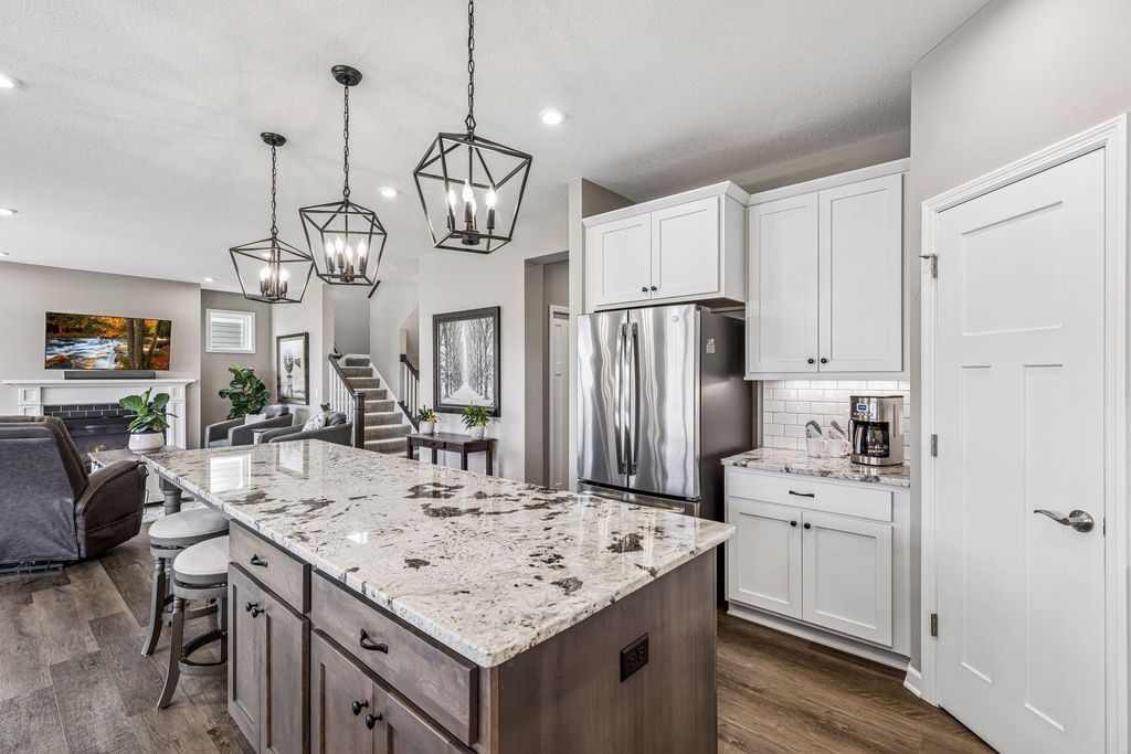 Photo of 284 Primrose Path N, Bayport, MN 55003 (MLS # 7080990)