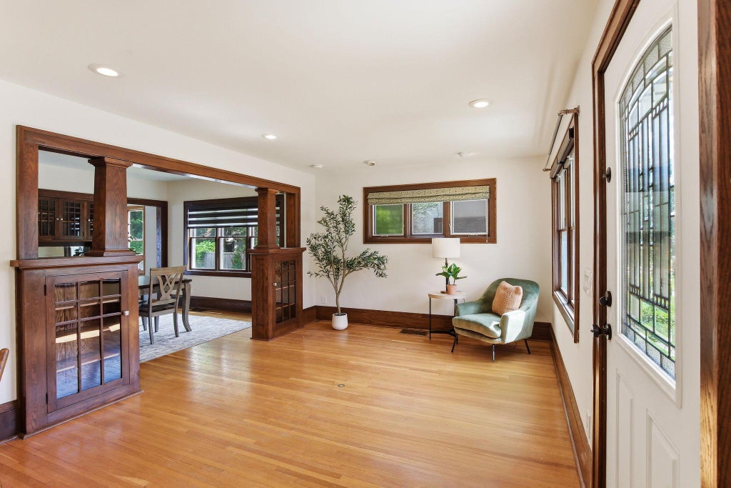 Photo of 5309 Xerxes Avenue S, Minneapolis, MN 55410 (MLS # 7127039)