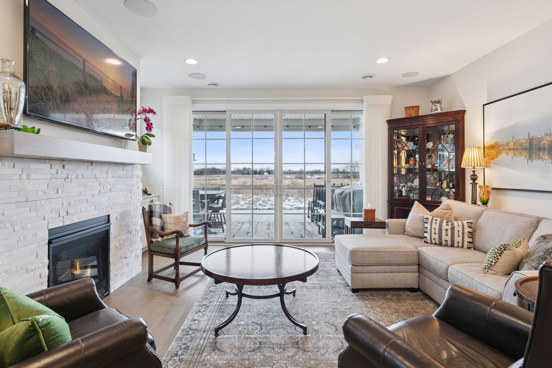 5264 217th Street W
