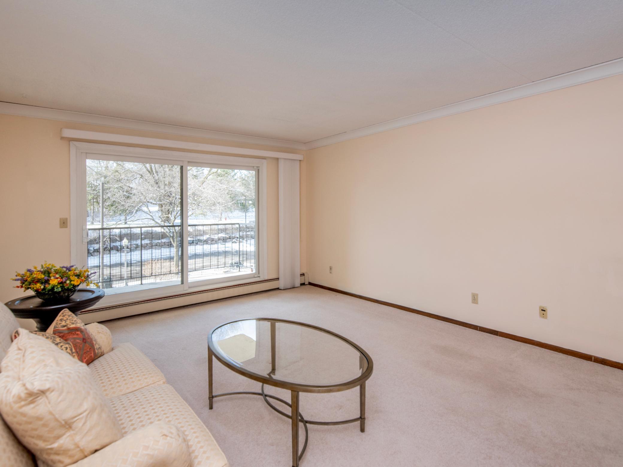 2485 Londin Lane E 217