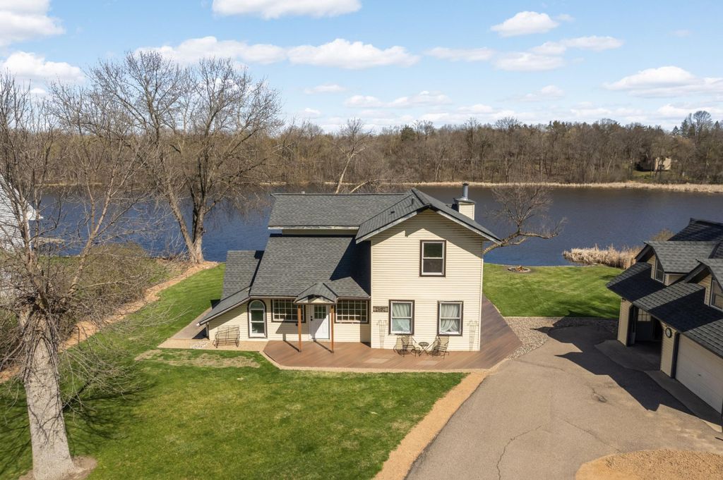 Photo of 2982 Ardmore Avenue, Maple Plain, MN 55359 (MLS # 7031666)