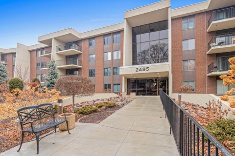 2485 Londin Lane E 315 Maplewood MN 55119