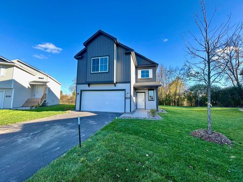 15921 Finale Court N Hugo MN 55038