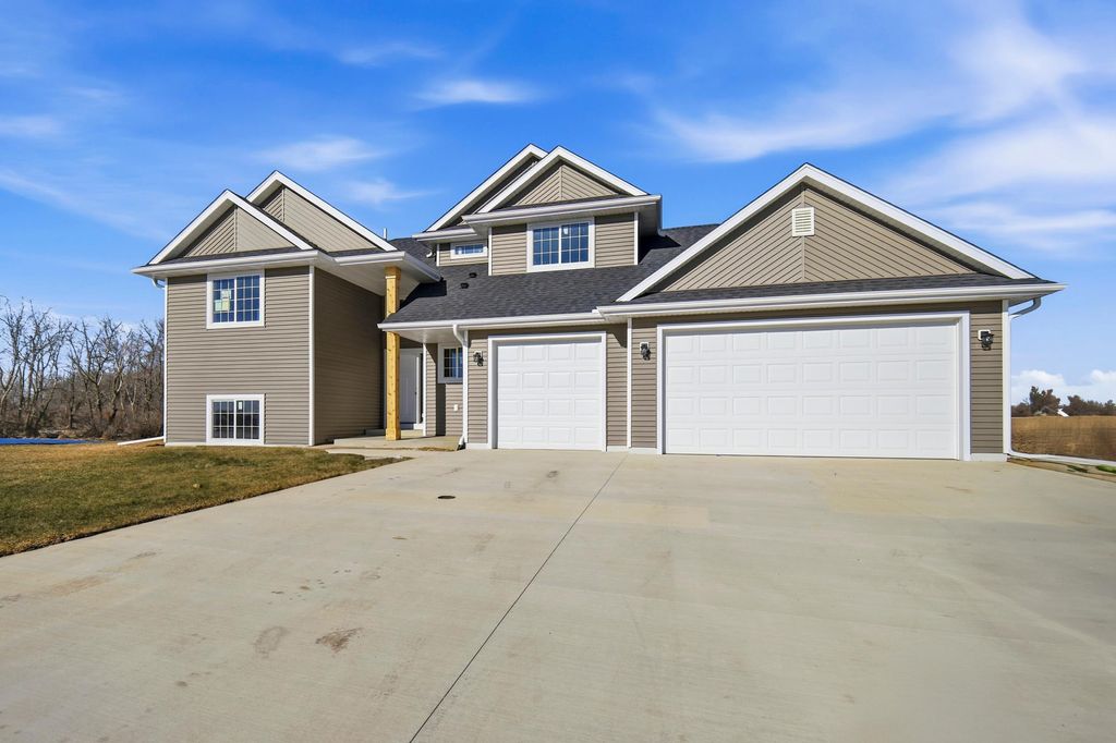 Photo of 1801 13th Avenue NE, Austin, MN 55912 (MLS # 7007780)