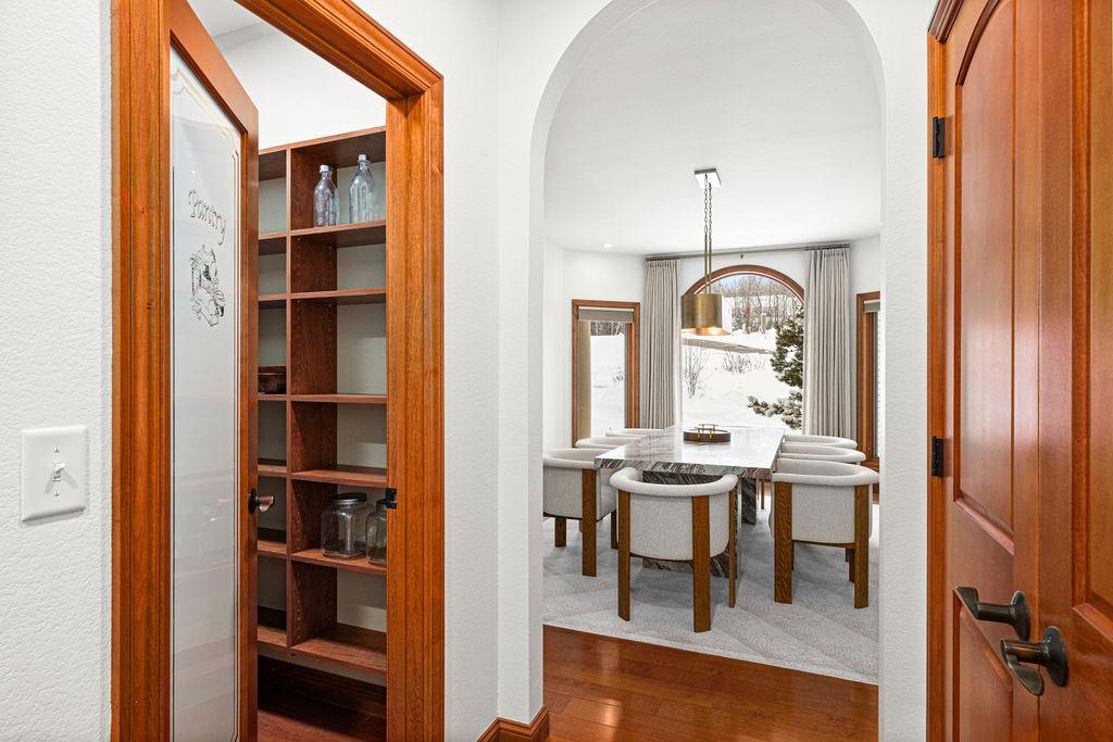 Duluth, Minnesota, 55811, United States, 6 Bedrooms Bedrooms, ,8 BathroomsBathrooms,Residential,Active,2013924