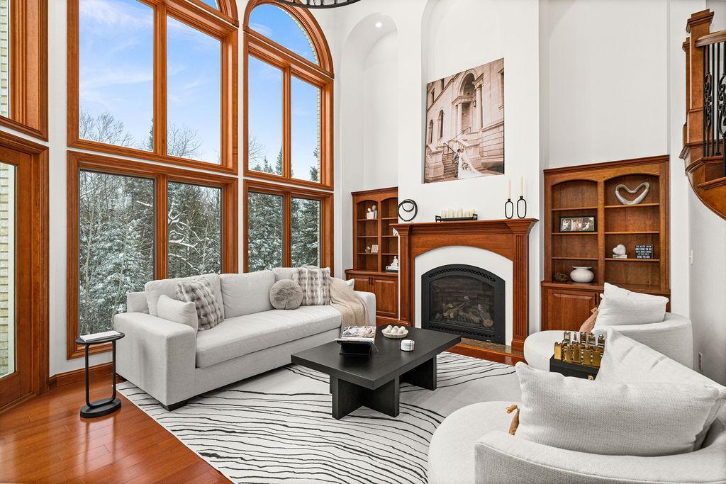 Duluth, Minnesota, 55811, United States, 6 Bedrooms Bedrooms, ,8 BathroomsBathrooms,Residential,Active,2013924