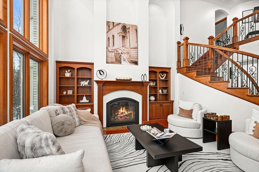 Duluth, Minnesota, 55811, United States, 6 Bedrooms Bedrooms, ,8 BathroomsBathrooms,Residential,Active,2013924