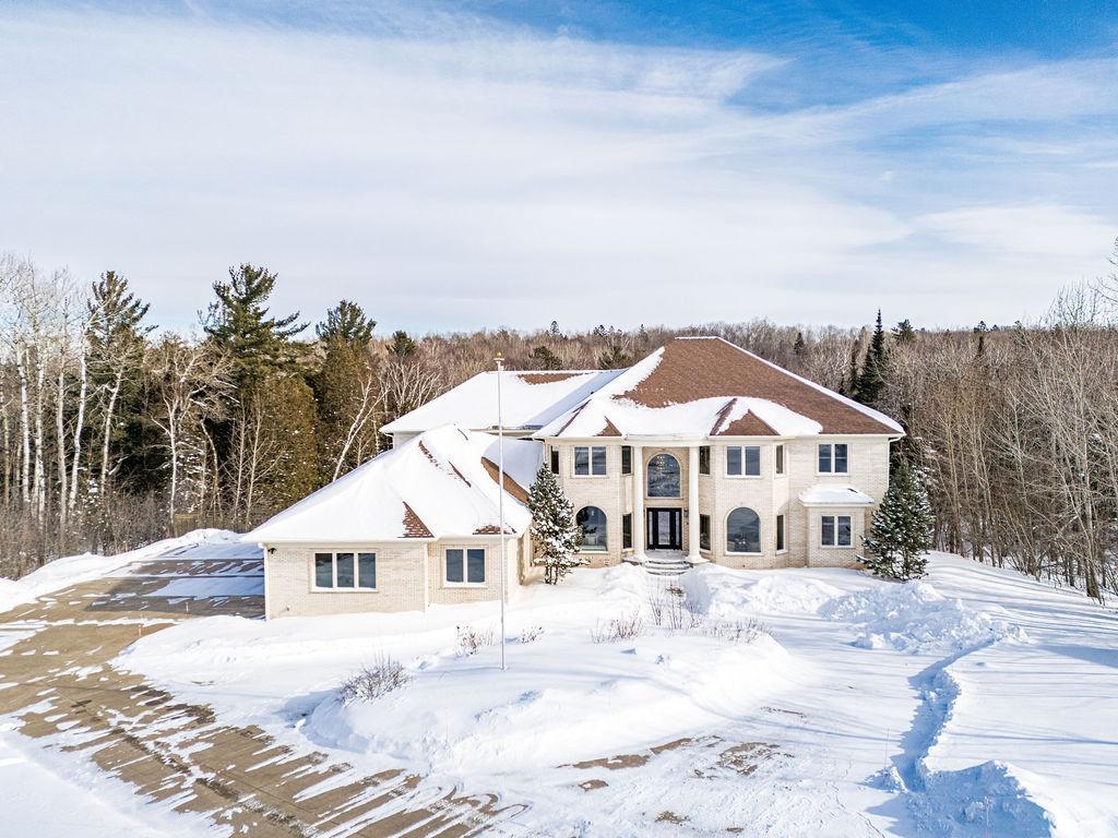 Duluth, Minnesota, 55811, United States, 6 Bedrooms Bedrooms, ,8 BathroomsBathrooms,Residential,Active,2013924