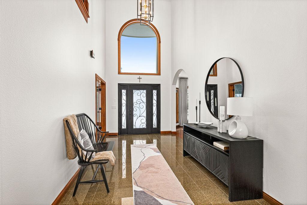 Duluth, Minnesota, 55811, United States, 6 Bedrooms Bedrooms, ,8 BathroomsBathrooms,Residential,Active,2013924