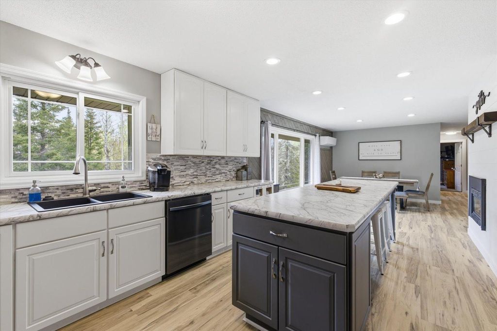 Photo of 10454 Highway 92, Hibbing, MN 55746 (MLS # 7076277)