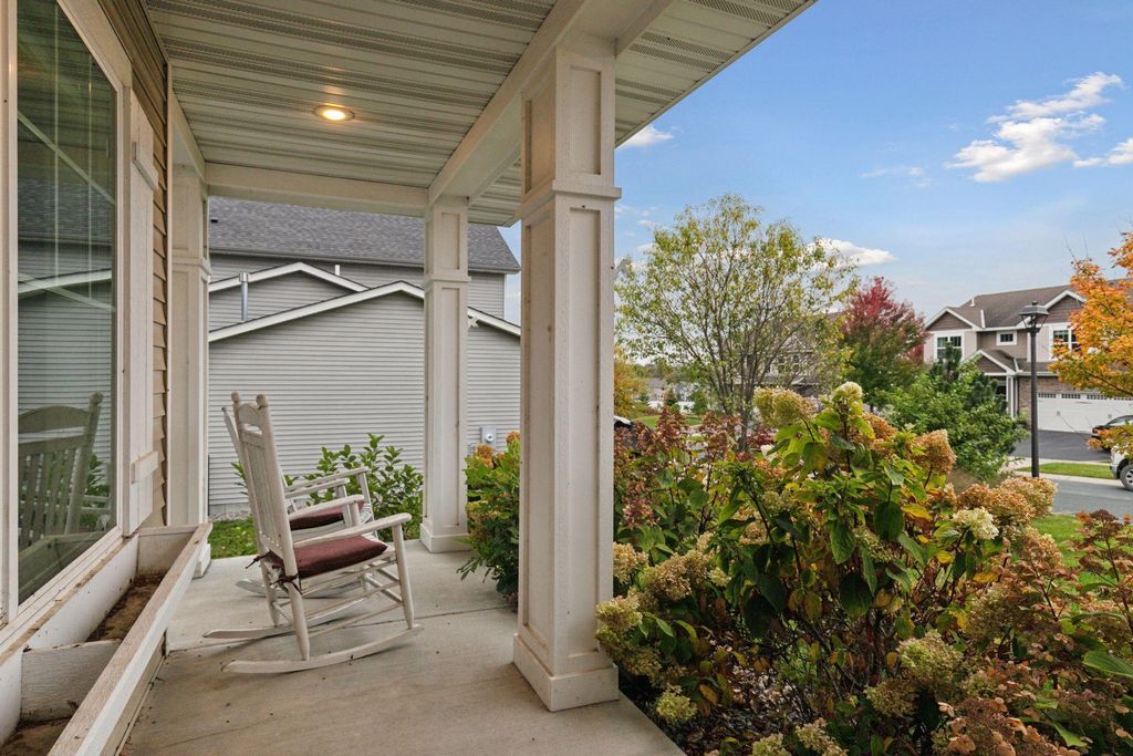 Photo of 5484 Snell Court SE, Prior Lake, MN 55372 (MLS # 7013398)