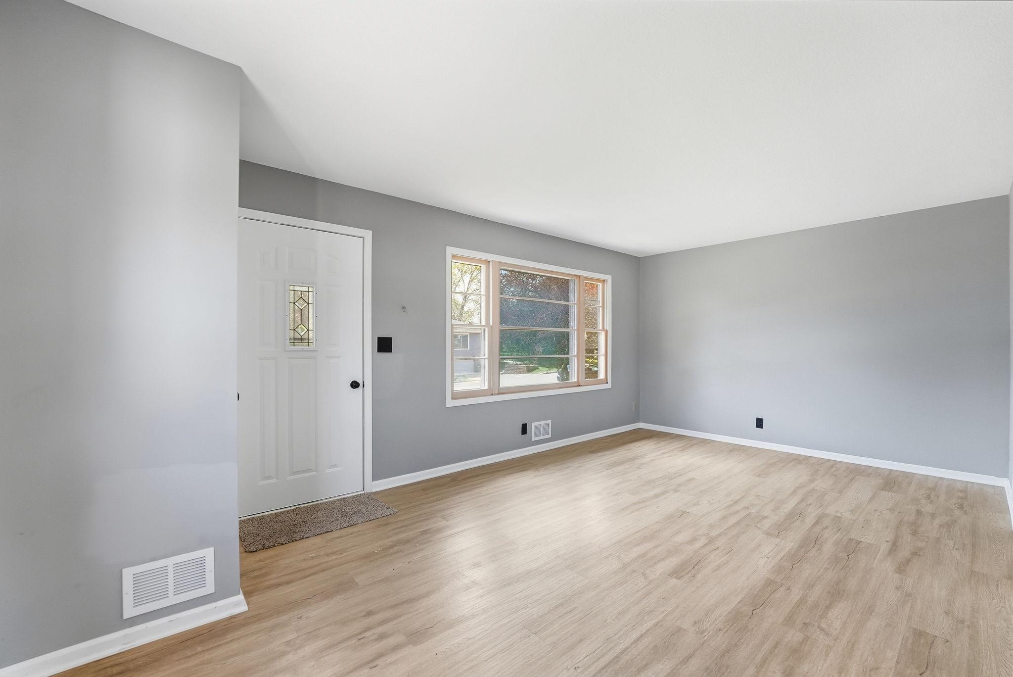1697 Rose Place