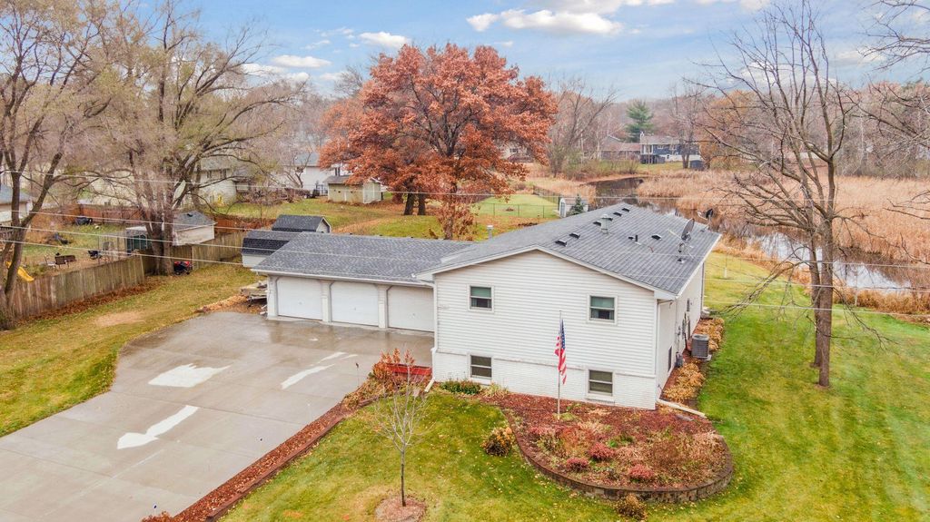 Photo of 18922 Yalta Street NE, East Bethel, MN 55092 (MLS # 7040274)