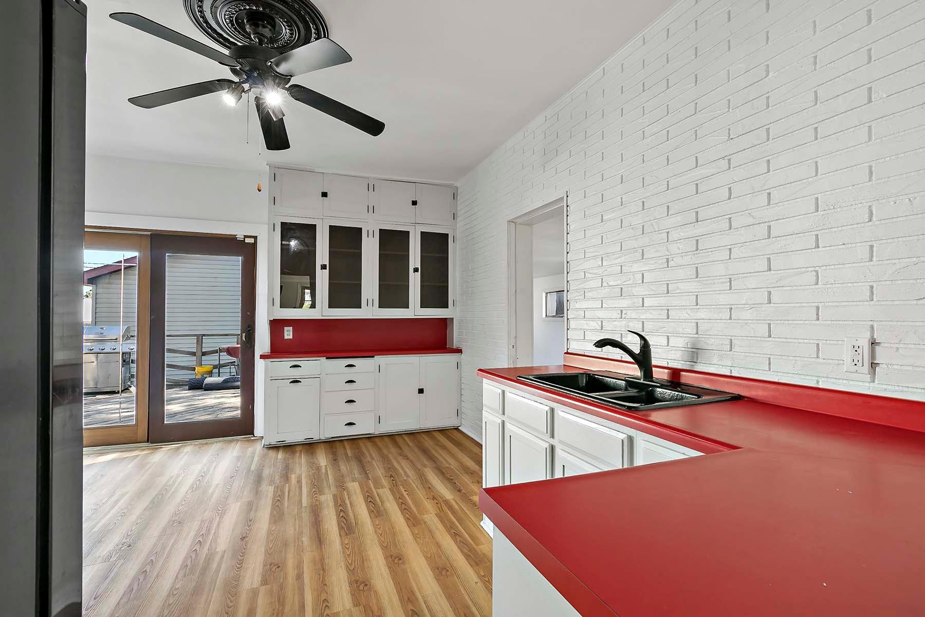 1454 Albemarle Street