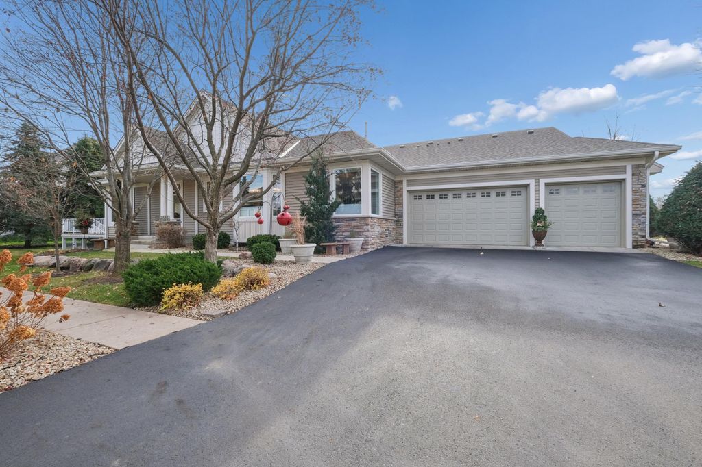Photo of 3832 Linden Drive E, Medina, MN 55340 (MLS # 6818808)