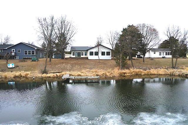 123 River View Road