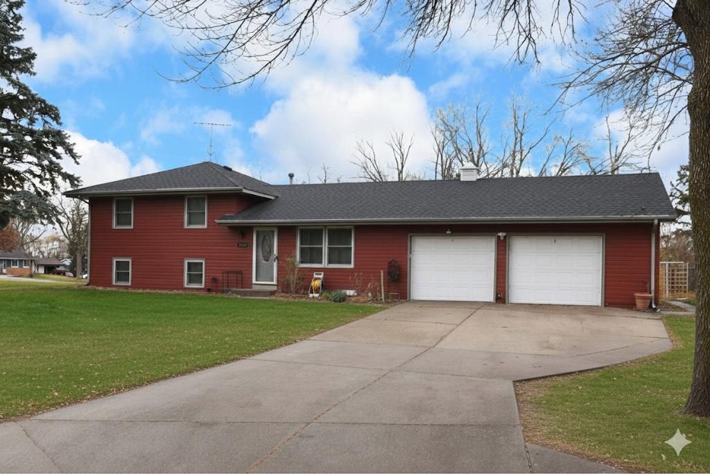 Photo of 8078 Homestead Avenue S, Cottage Grove, MN 55016 (MLS # 6821192)